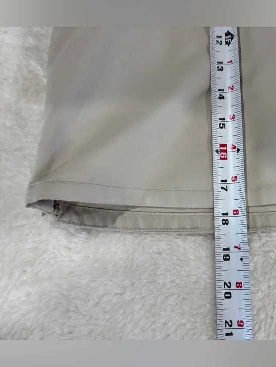 Patagonia White Mini Skirt — Clean A-Line tech-skort. - Picture 15 of 15